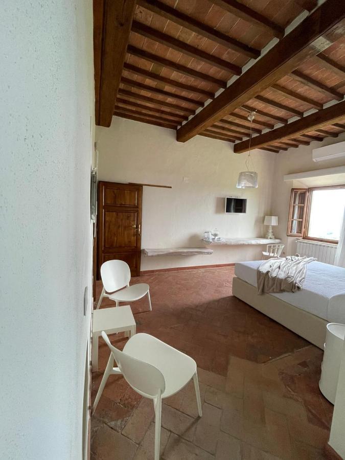 Tenuta Di Montemassi Fattoria מראה חיצוני תמונה