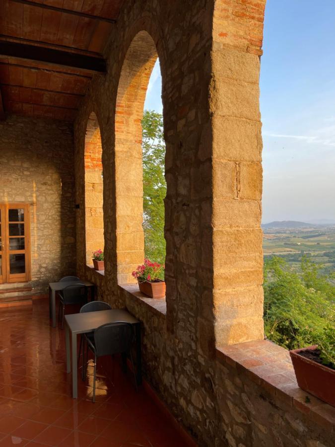 Tenuta Di Montemassi Fattoria מראה חיצוני תמונה